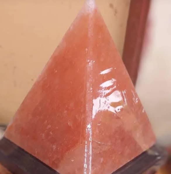Himalayan pyramid salt lamp